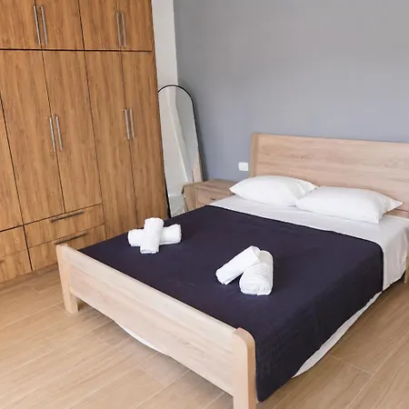 Karies House Apartamento Kéfalos