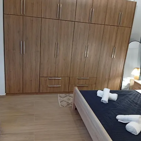Karies House Apartamento Kéfalos